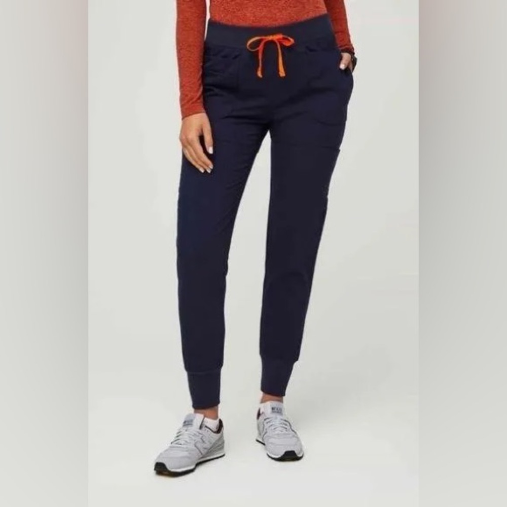FIGS Women’s Nepal Skinny Jogger Scrub Pants